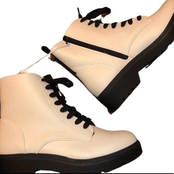 Report Cream Boots 7.5 - Picture 3 of 9